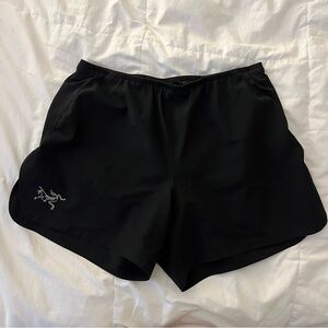 Arc’Teryx Women’s Shorts